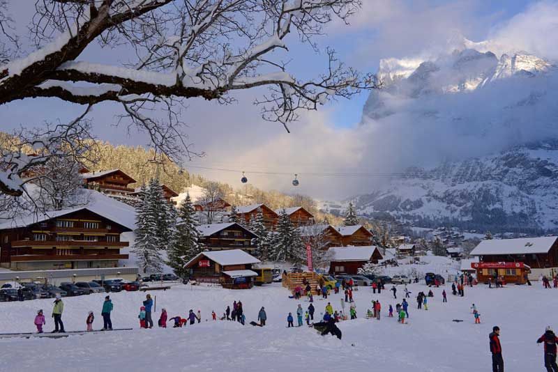 ski school bodmiARENA Grindelwald