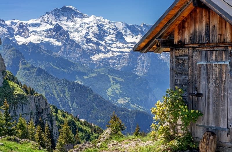 Wooden hut with Alpine views at Schynige Platte